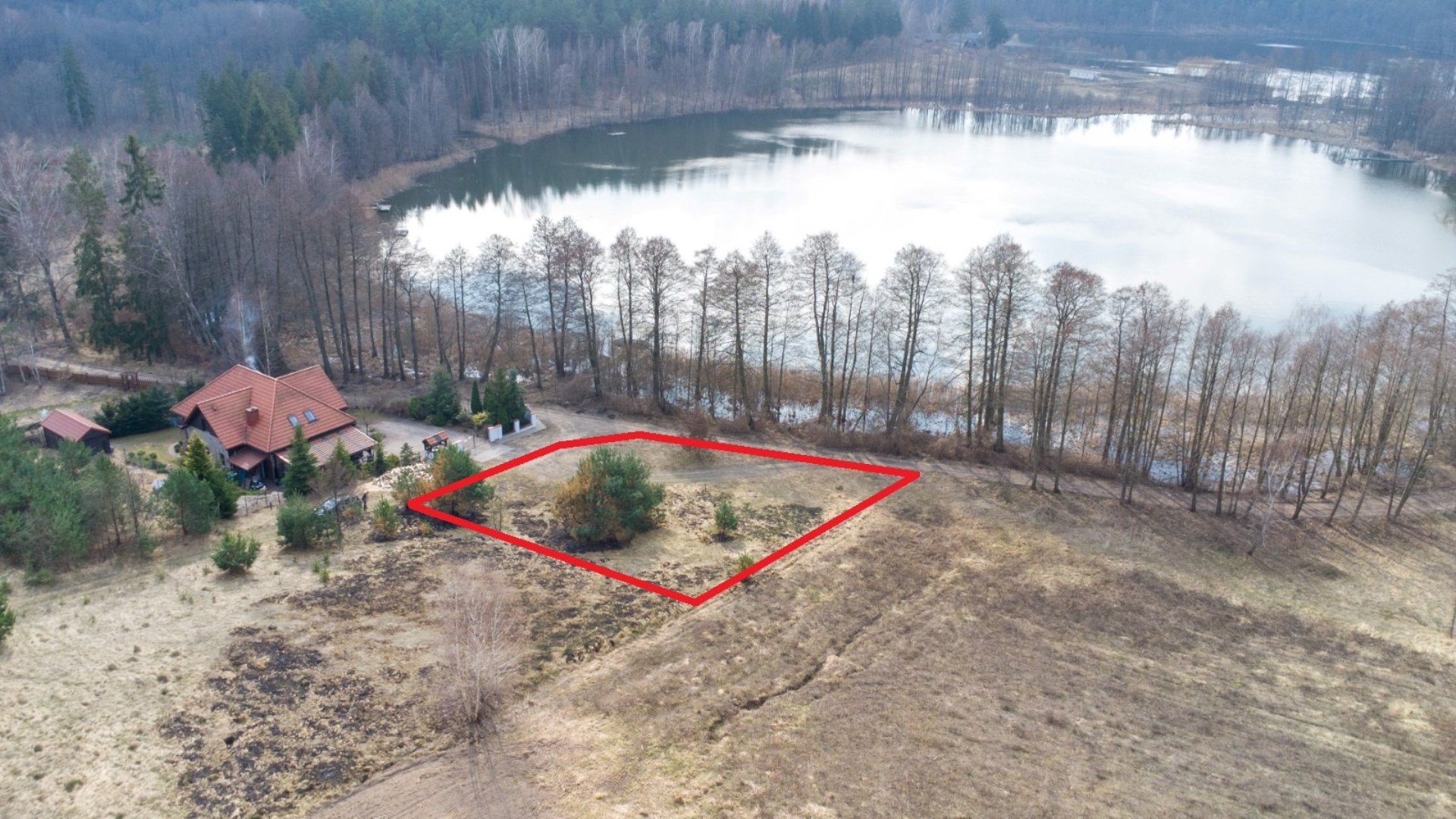 Działka na sprzedaż